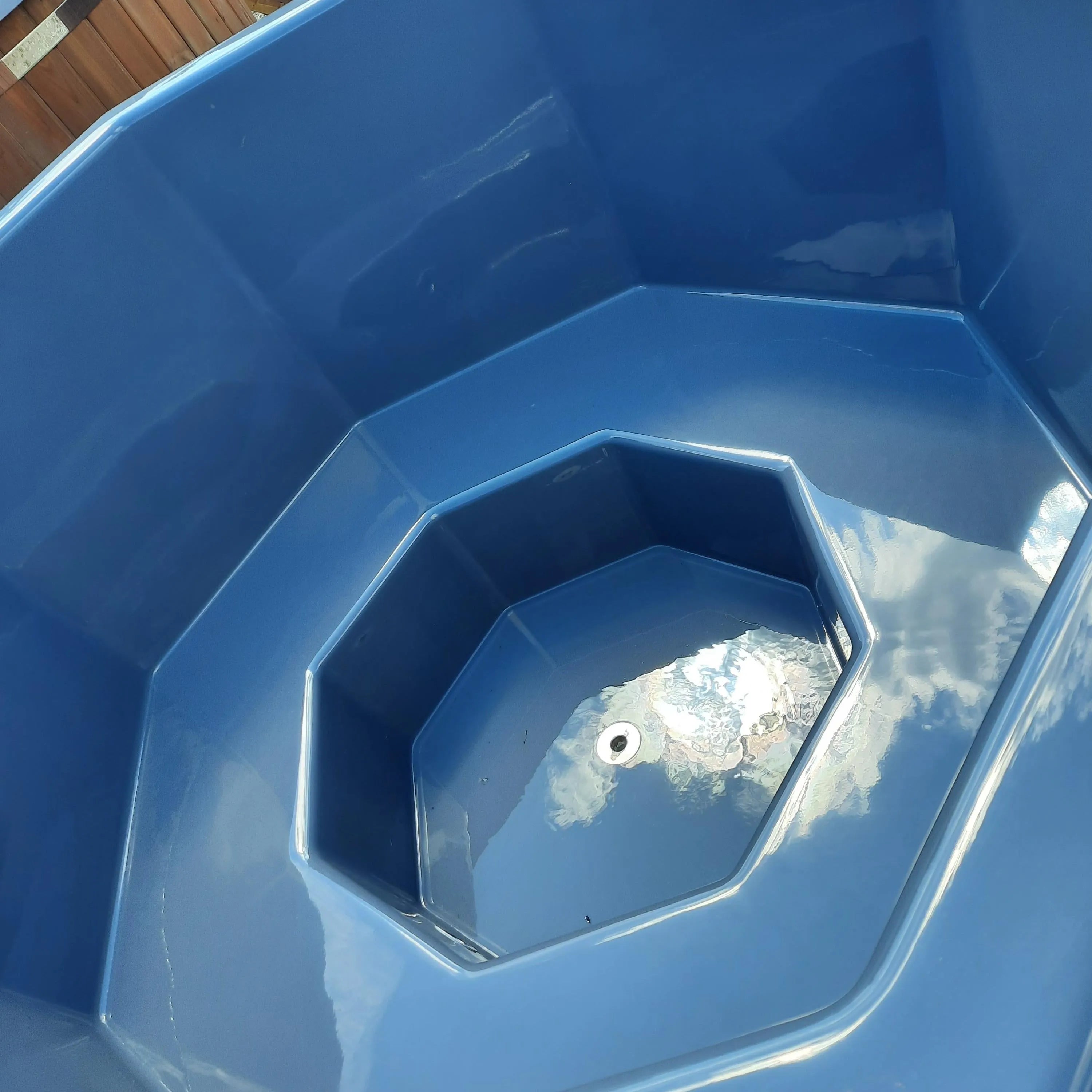 Badezuber Octagon mit integriertem Ofen