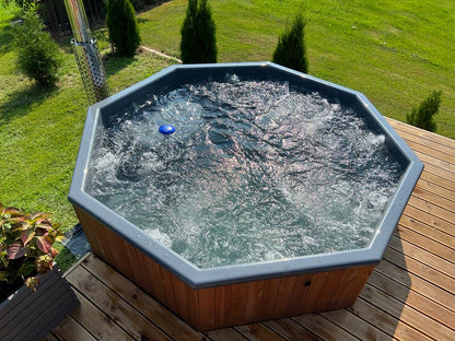 Badezuber Octagon mit integriertem Ofen