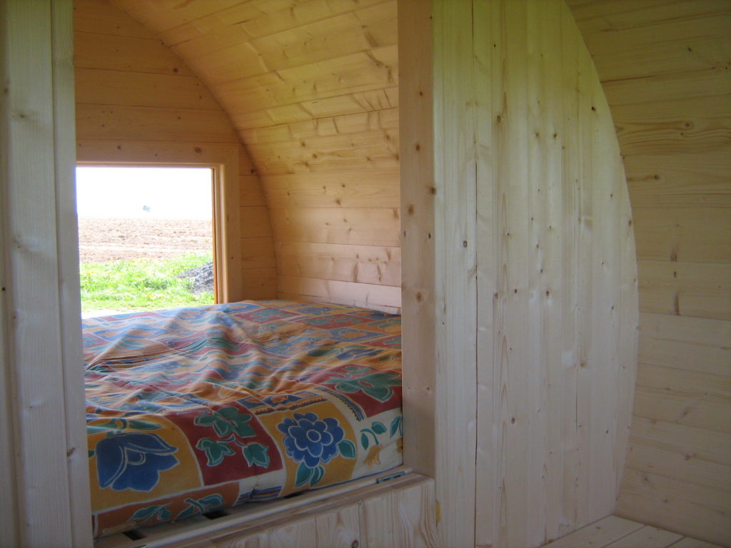 Campingfass Mini-Hotel Thermoholz - Camping & Wandern
